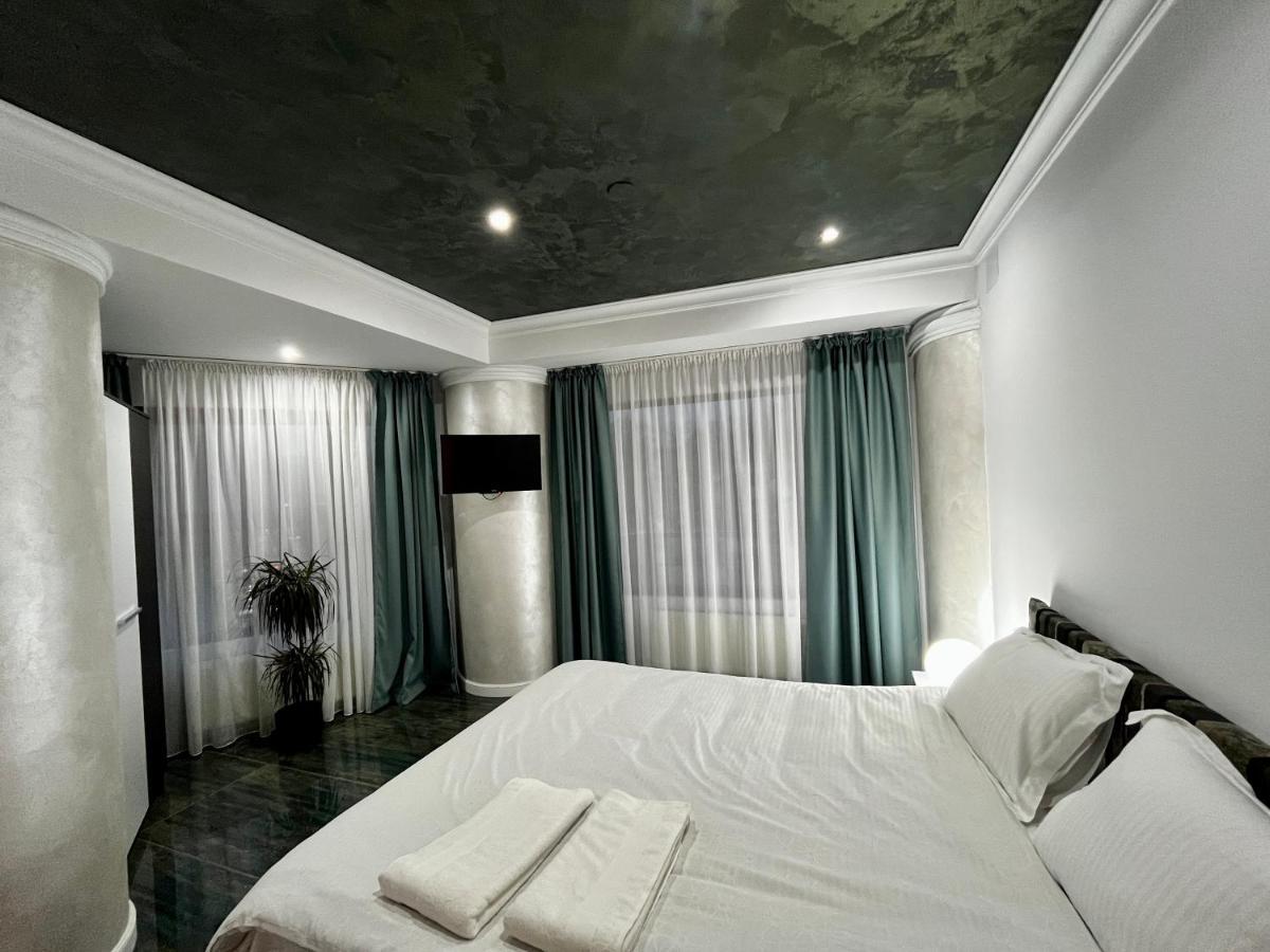 Riviera Unirii Residence Bukares Bagian luar foto