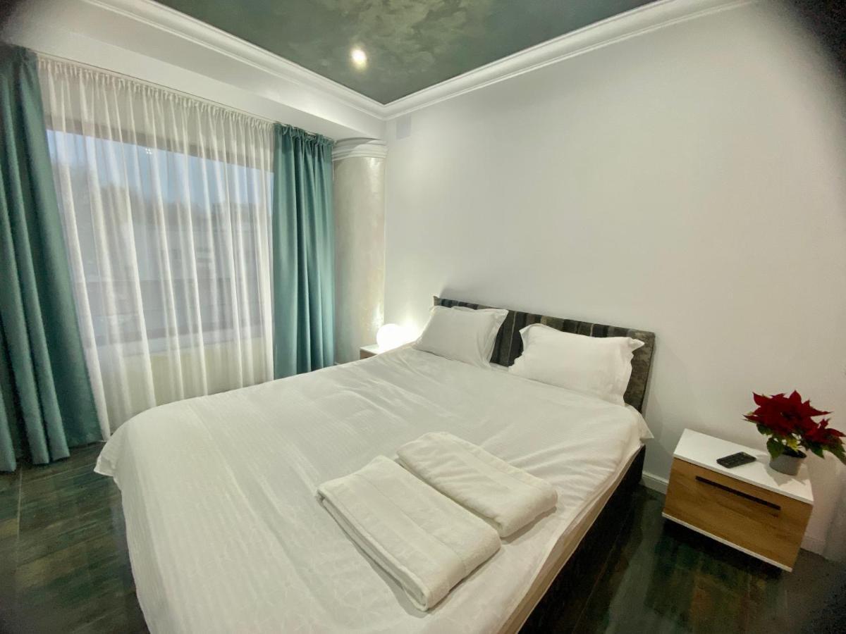Riviera Unirii Residence Bukares Bagian luar foto