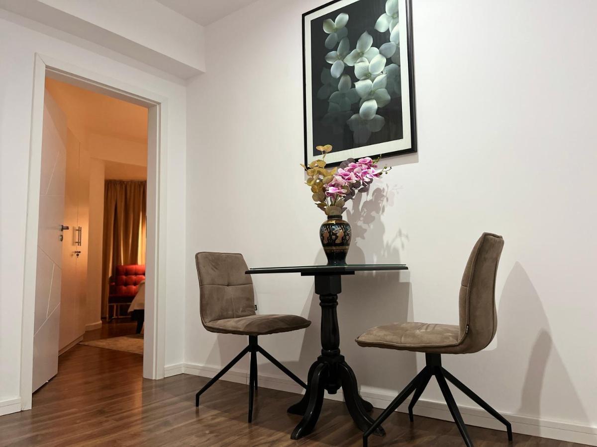Riviera Unirii Residence Bukares Bagian luar foto