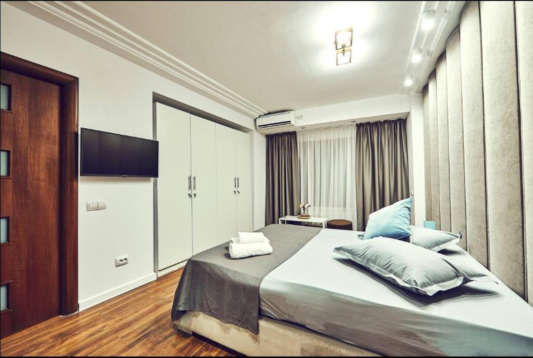 Riviera Unirii Residence Bukares Bagian luar foto