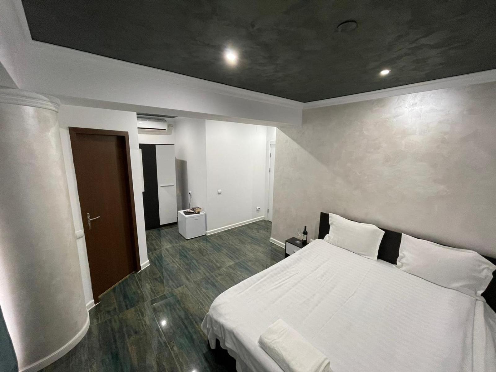 Riviera Unirii Residence Bukares Bagian luar foto