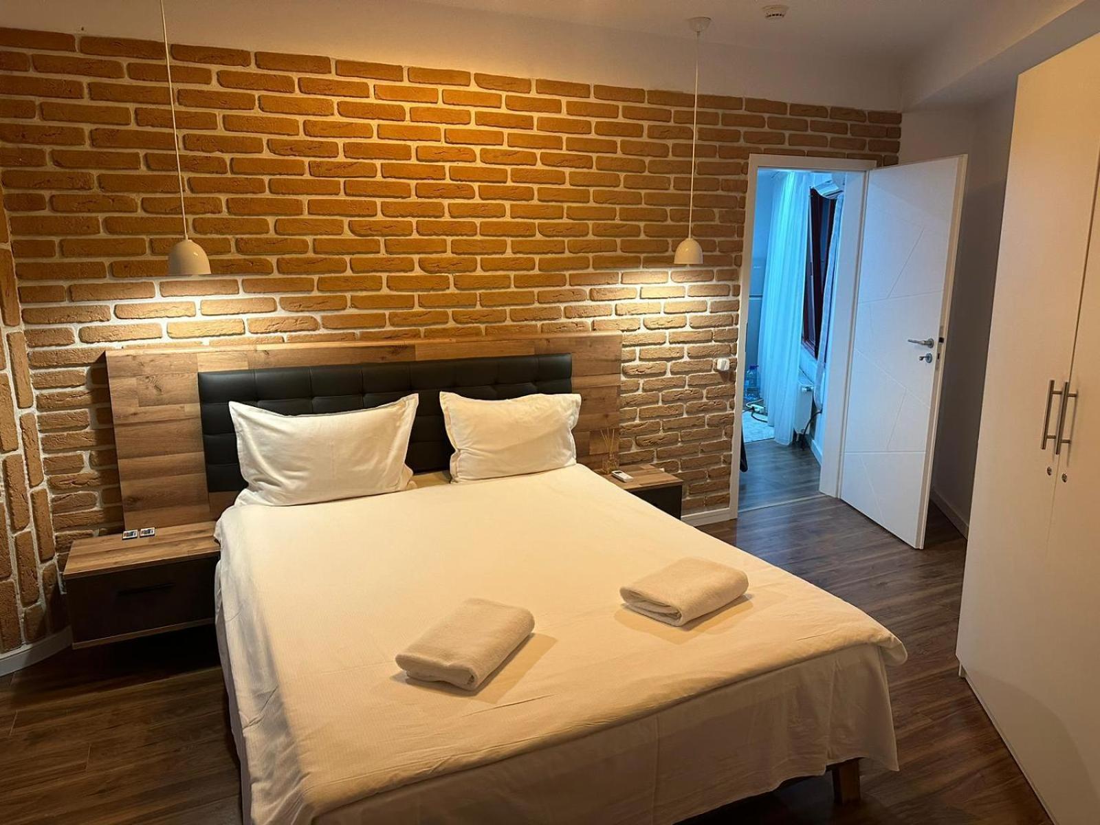 Riviera Unirii Residence Bukares Bagian luar foto