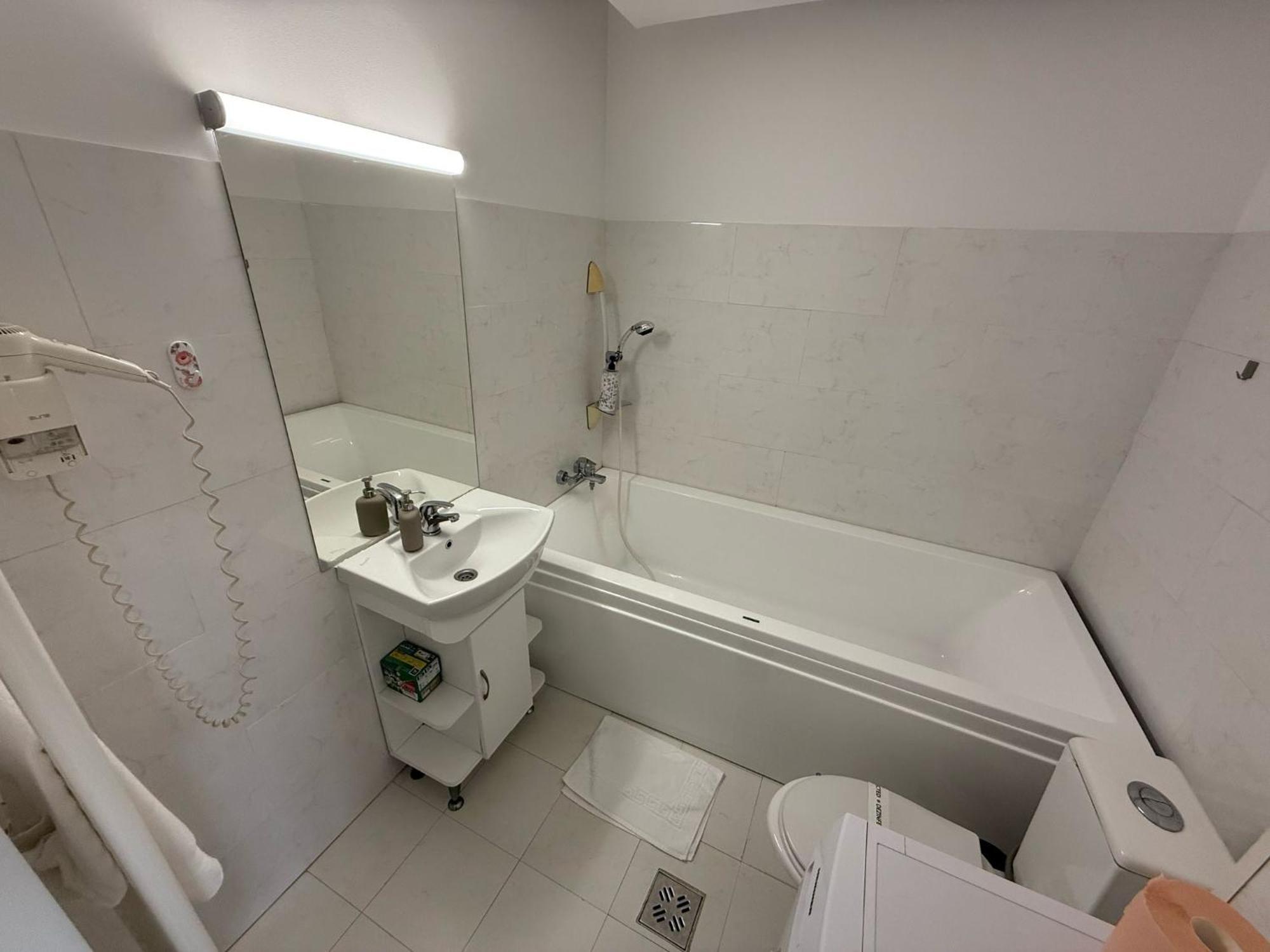 Riviera Unirii Residence Bukares Bagian luar foto
